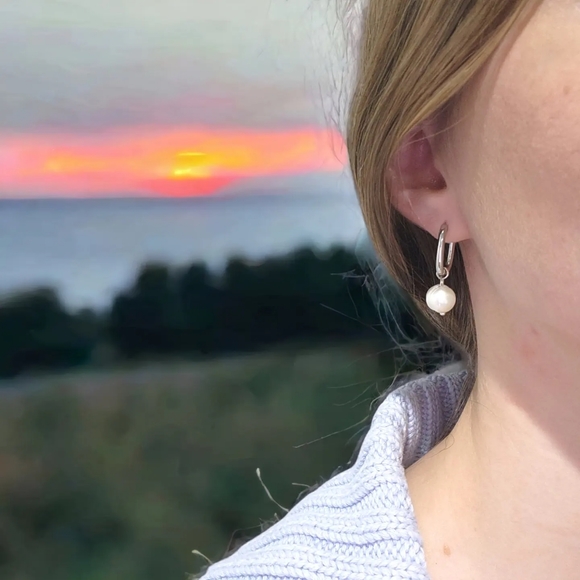 Freshwater Pearl Stainless steel clasp Assimetrical earrings - Picture 3 of 3